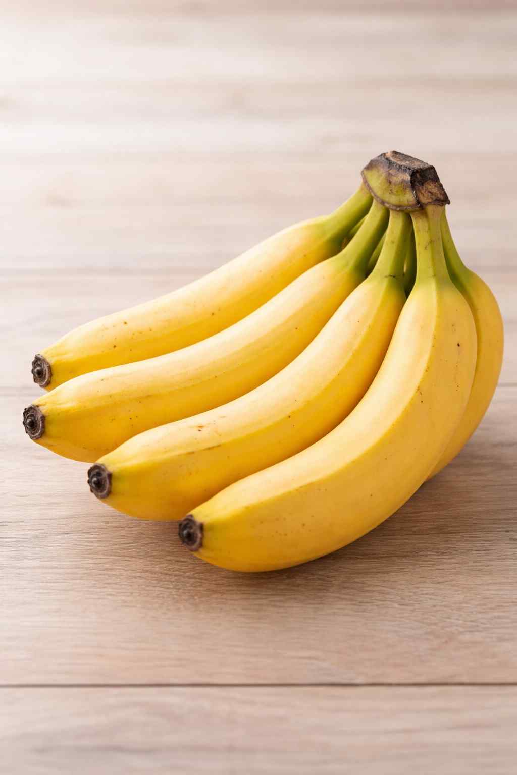Read more about the article Eating Banana at Night Good or Bad? Truth in 2 Minutes