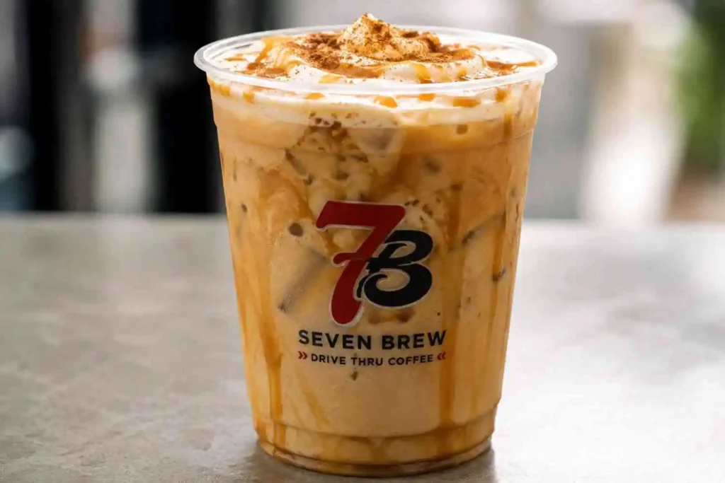 7 Brew Cinnamon Roll Recipe with creamy iced coffee and cinnamon flavor